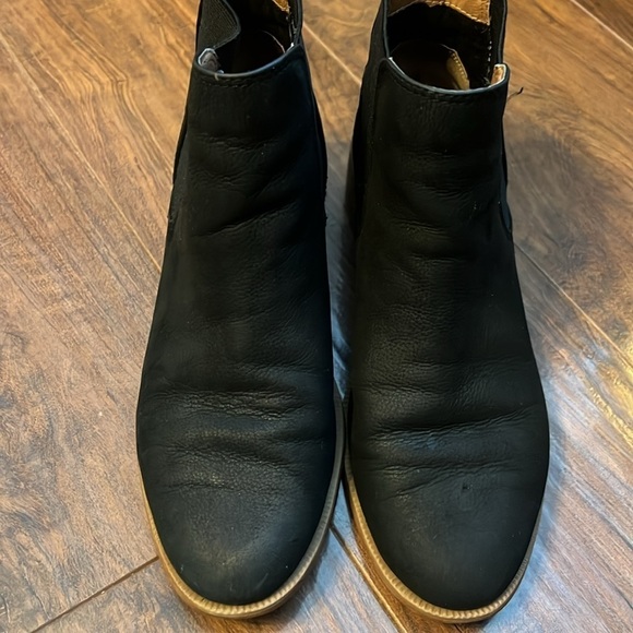 Nordstrom's Caslon Genuine Leather Ankle Boots w/Square Wood Heel Sz. 61/2. - Picture 7 of 10